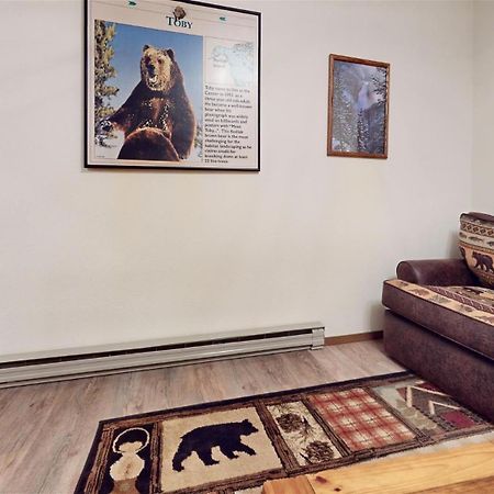 Hook And Antler Villa Уест Йелоустоун Екстериор снимка